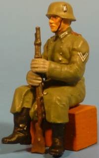 Obergefreiter mit Karabiner 98k (f�r Fahrzeuge)