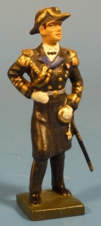 Admiral stehend