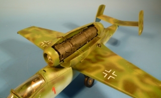 Heinkel He 162 (auch Volksjger genannt)