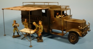 Schwerer Henschel 3 Achs Nachrichten LKW 