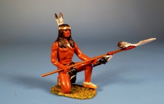 Indianer kniend mit Speer