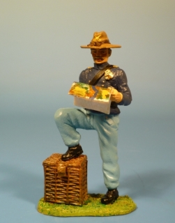 Unions Offizier stehend mit Karte