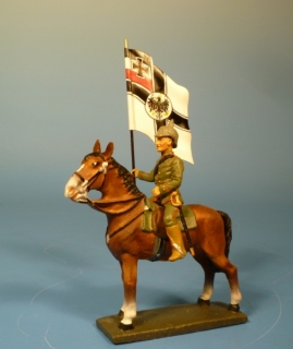Fahnentr�ger zu Pferd mit Reichskriegsfahne