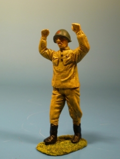 Sowjetischer Kriegsgefangener gehend