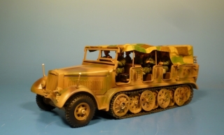 Krauss-Maffei 8t Halbkettenzugmaschine (Sd. Kfz. 7)  mit auf und zu klappbarer Stoffplane