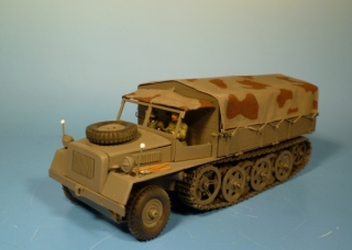Schwerer Wehrmachtsschlepper (sWS) mit Pritschenaufbau