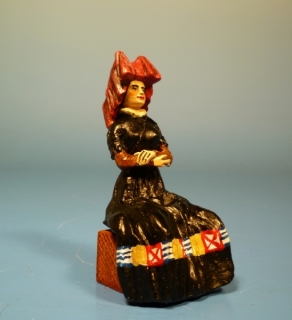 Edeldame / Burgfr�ulein sitzend
