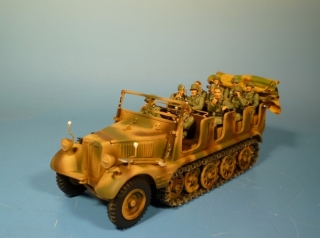 Leichter Zugkraftwagen 3t (Sd. Kfz. 11) mit Mannschaftsaufbau