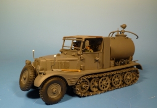 Leichter Zugkraftwagen 3t (Sd. Kfz. 11/3) Mittlerer Spr�hkraftwagen