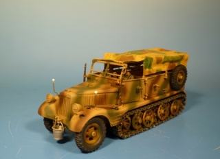 Hanomag 3t Halbkettenzugmaschine (Sd. Kfz. 11) mit auf und zu klappbarer Stoffplane