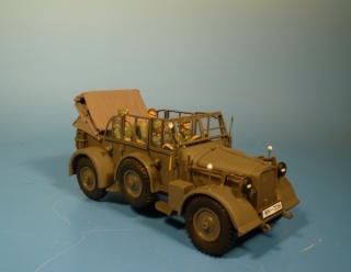 Mittlerer gelndegngiger Personenkraftwagen (Kfz. 15)