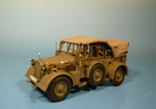 Mittlerer gelndegngiger Personenkraftwagen (Kfz. 15)