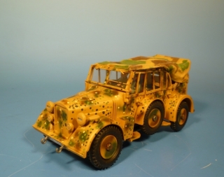 Mittlerer gelndegngiger Personenkraftwagen (Kfz. 15)