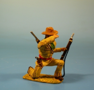 Cowboy Trapper kniend sp�hend