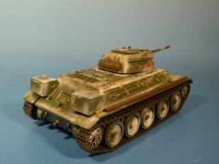 Russische Panzer T-34/76 Winter
