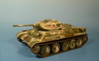 Russische Panzer T-34/76 Winter