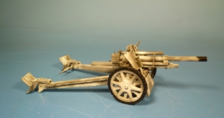 10.5 cm leichte Feldhaubitze 18 le.F.H.18/18M
