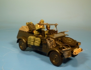 VW Typ 82 K�belwagen mit MG im Gefecht