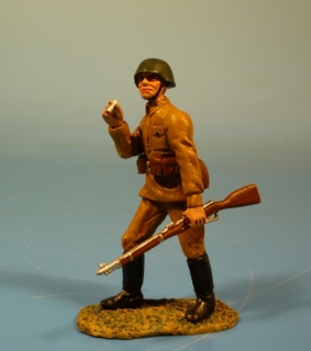 Rote Armee Soldat vorgehend