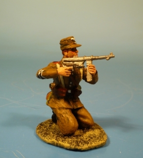Afrikakorps Soldat mit MP40