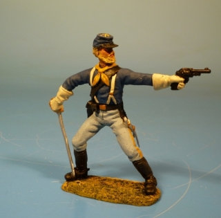 7US Kavallerist k�mpfend mit Revolver und S�bel