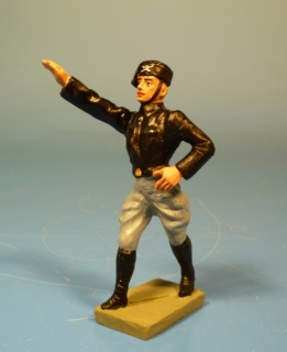 Italienischer Faschist Schwarzhemd grend marschierend