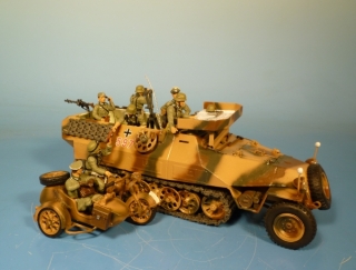 Schtzenpanzer Sd.Kfz. 251/18 mittlerer Beobachtungswagen FuG12