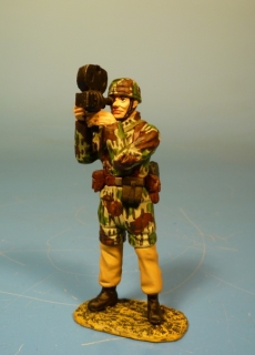 Fallschirmj�ger mit Kamera