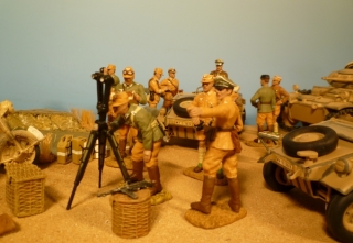 Diorama Afrikakorps 1941: Generalfeldmarschall Erwin Rommel bei der Lagebesprechung  in der Kyrenaika 1941