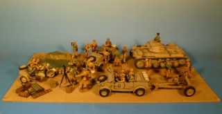 Diorama Afrikakorps 1941: Generalfeldmarschall Erwin Rommel bei der Lagebesprechung  in der Kyrenaika 1941