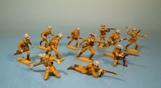 Deutsche Schutztruppe im Angriff