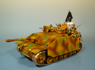 Lineol Sturmgeschtz III mit aufgesessener Infanterie aus Blech gefertigt