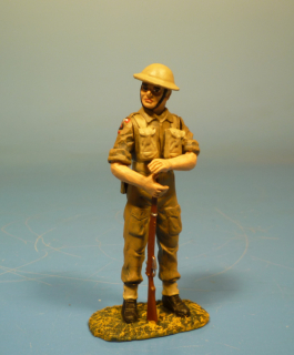Britischer Soldat mit Gewehr 
